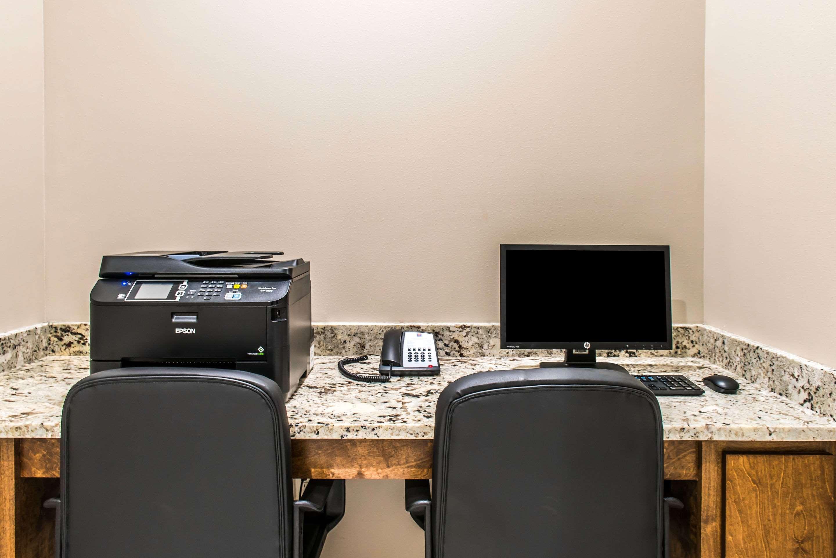 Comfort Inn & Suites Valdosta Bagian luar foto